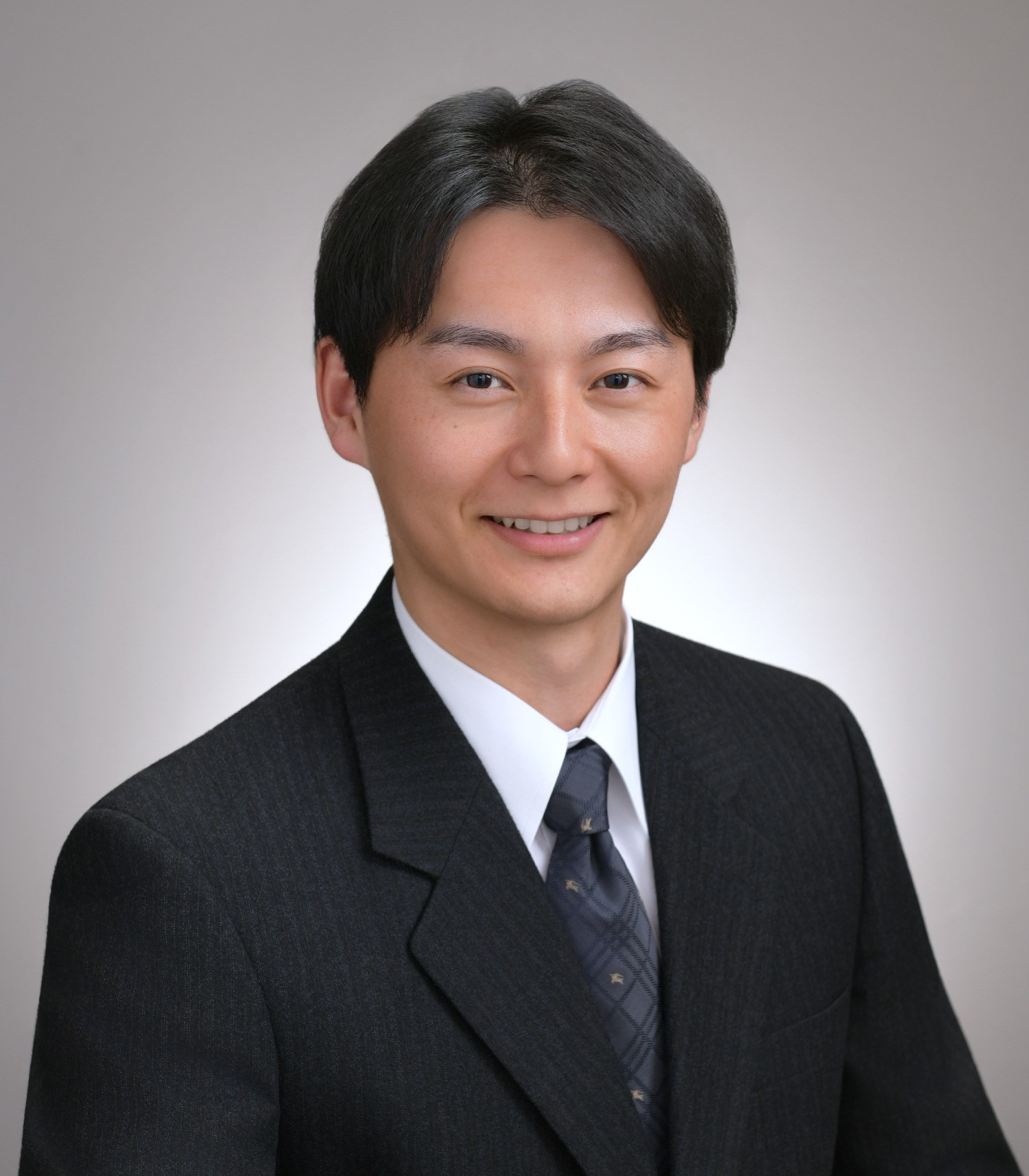 医員 二宮 慎太郎